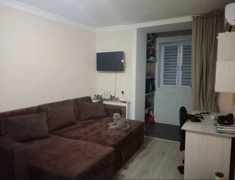 Новомосковская 1/2/5 Можно ИПОТЕКА 30квм Срочно