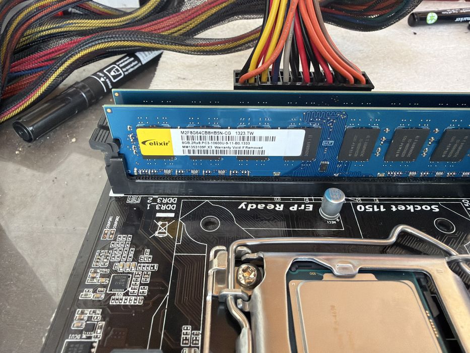 Kit placa baza h81m cu procesor i5 4gen si memorie