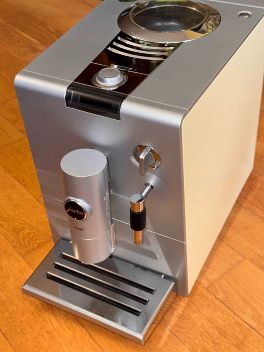 Jura ena 5 Кафеавтомат за дома и офиса.