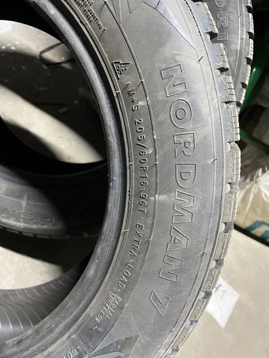 продам шины на 16 щипы