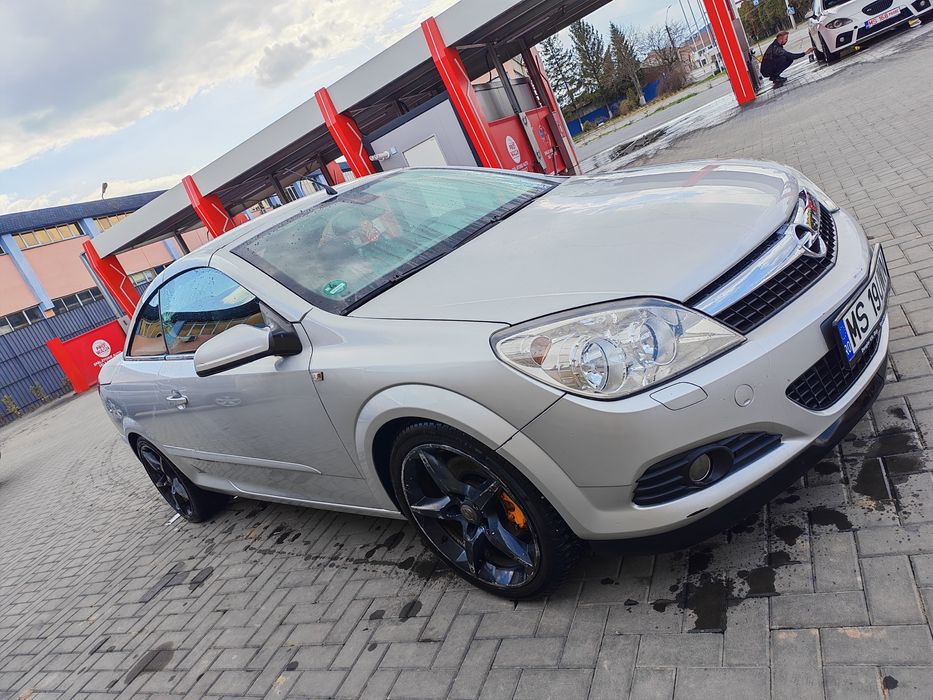 Opel Astra H GTC
