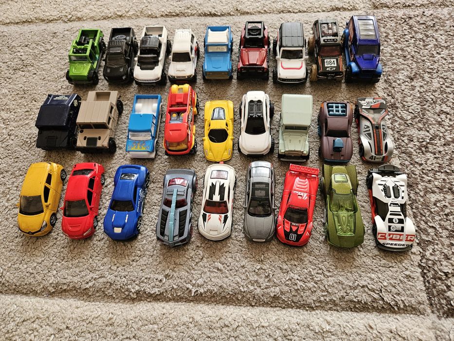 Лот коли Hot Weels,Maisto и Welly