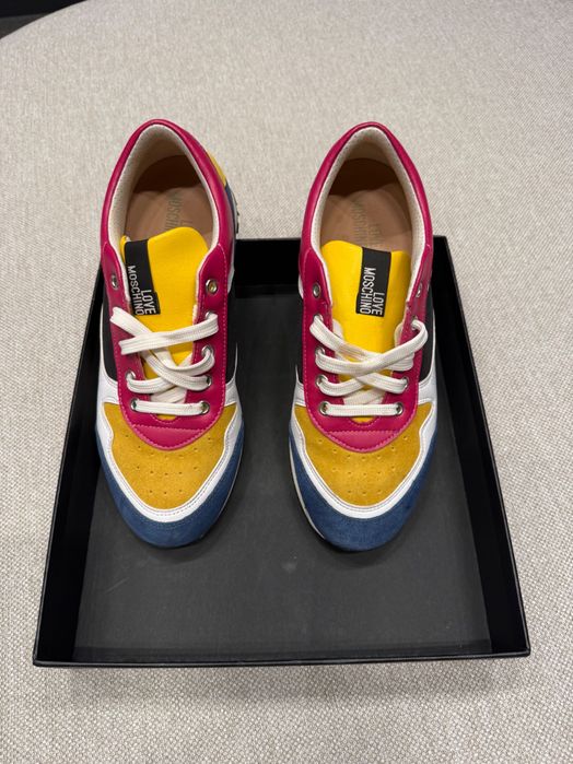 Маратонки,спортни обувки