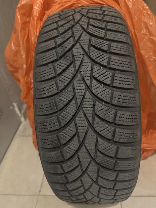 Зимни гуми TOYO 205/55/16 4 бр.