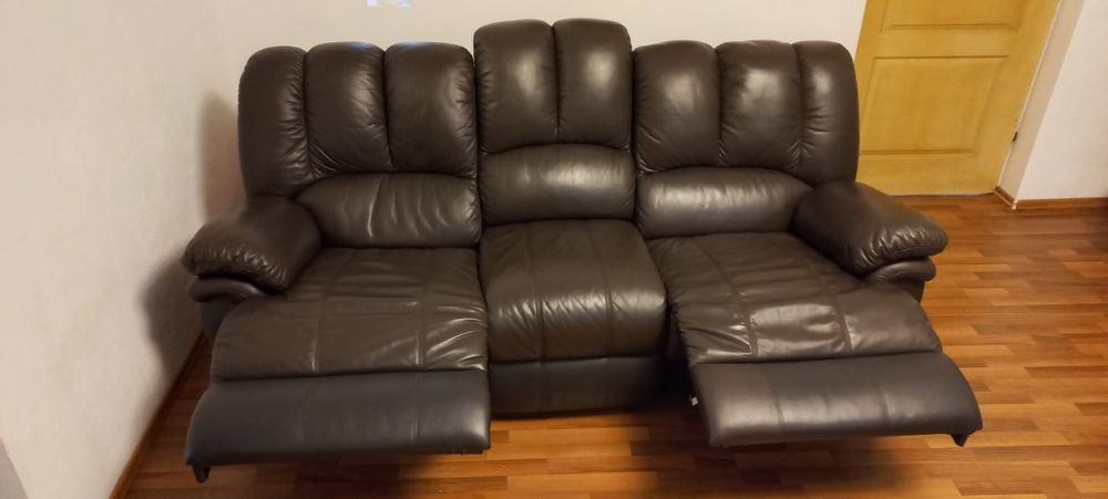 Vand canapea de piele cu riclainer