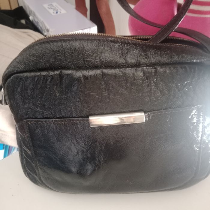 Продам женскую сумочку