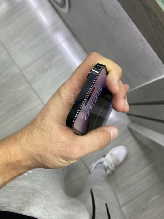 Iphone 14 pro Black 256 gb