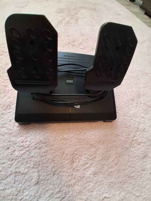 Vând volan HORI pentru ps3/ps4