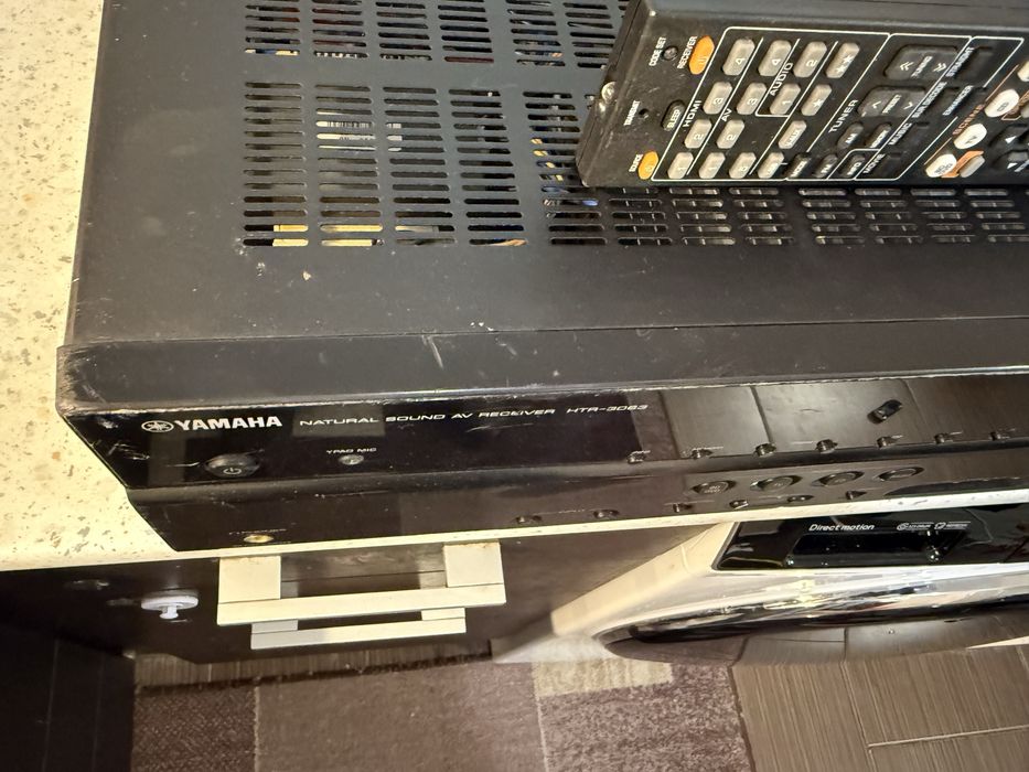 Yamaha HTR-3063 resiver