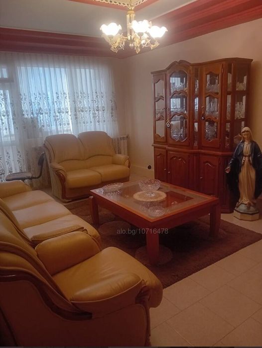 Двустаен панелен апартамент в гр. Бургас,  ж.к. Меден рудник