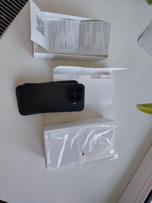 Продам Xiaomi 17T
