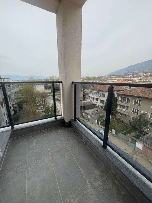 Продава се Тристаен апартамент в Карлово - 92 кв.м за 666 €/кв.м - Снимка #10