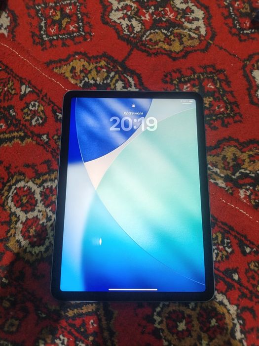 Ipad 5air sotiladi