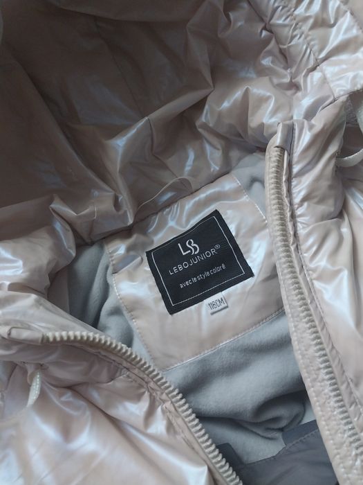 Продаю детский комбез с курткой.