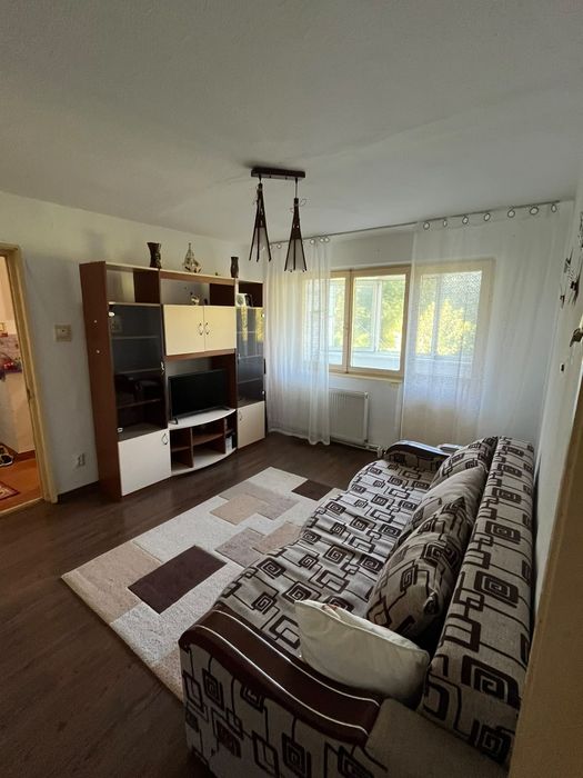 Vând apartament 2 camere