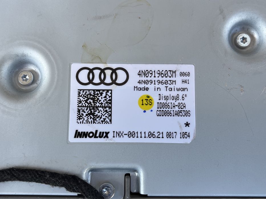 Display navigatie / Clima / Climatronic Audi Q7 Q8 4M
