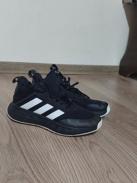 Vand adidași, Adidas! Mărimea 36