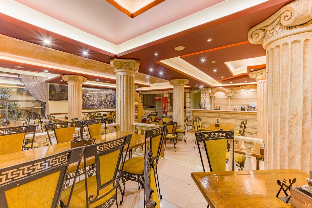 Дава се под наем Заведение в София, Младост 1А - 300 кв.м за 6000 € - Снимка #3