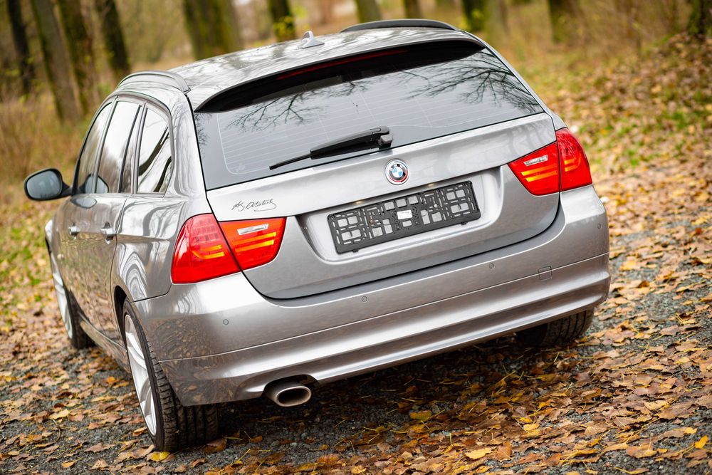 Vand BMW 320D 184 cai E91 2011