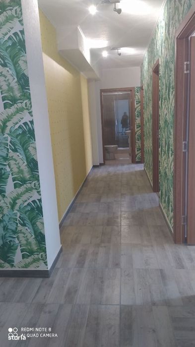 Inchiriez ap. cu 3 cam, bloc nou, in centru!