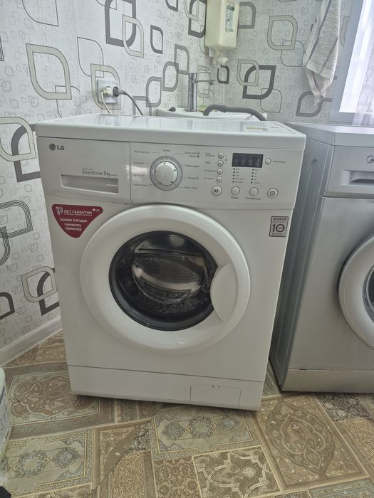 Продам стиральную машину