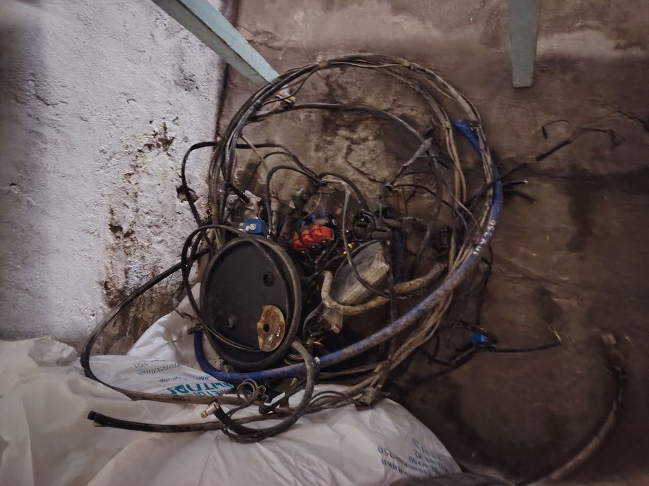 Продам дозатор на ауди 2.3