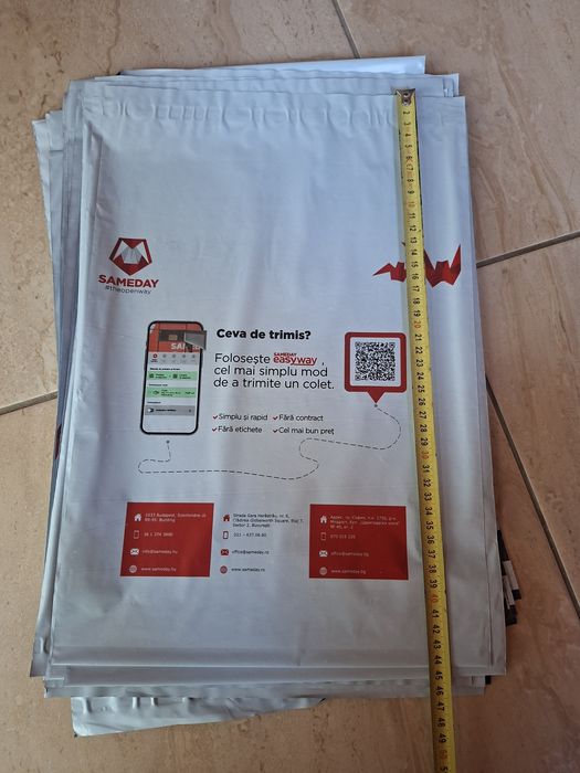 Pungi curierat 50buc
