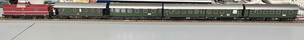Locomotive trenulet electric H0, Piko, Roco & Trix