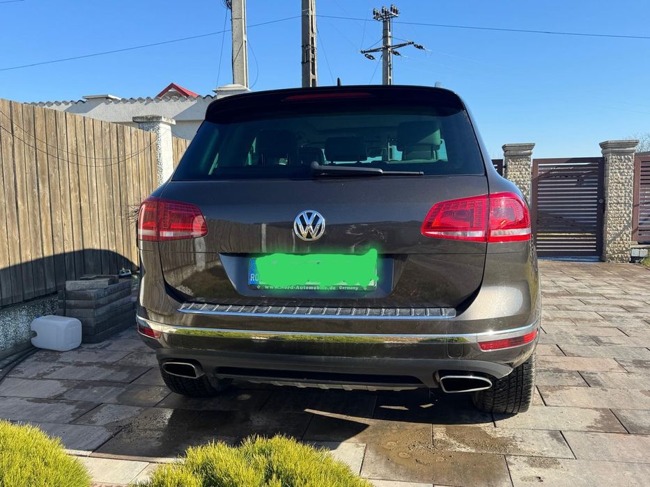 VOLKSWAGEN Touareg 2015 — imagine 4