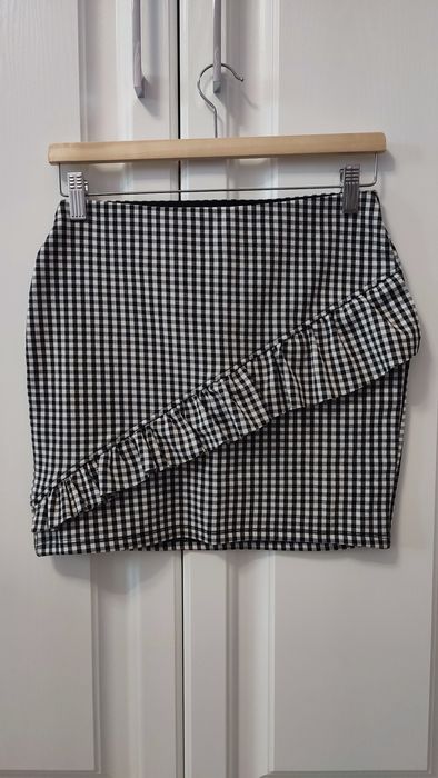 Fuste mini elegante BERSHKA,MANGO,etc.