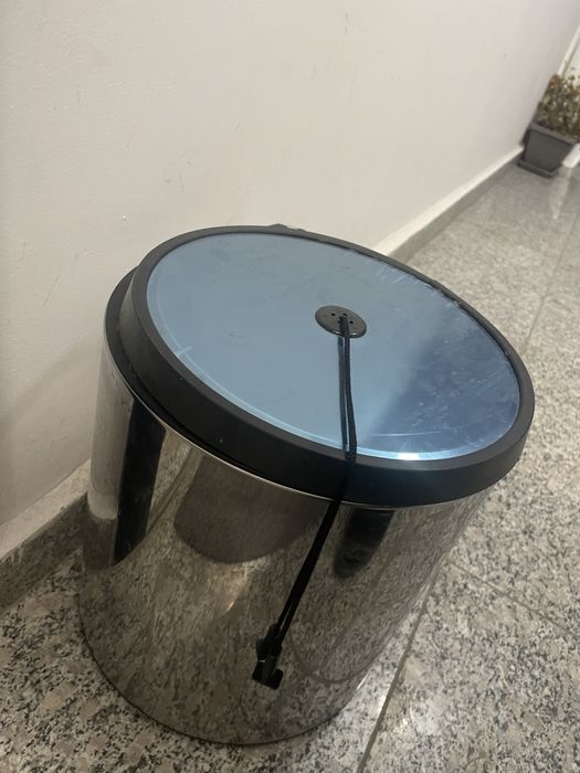 Кош за монтаж за на вратичка