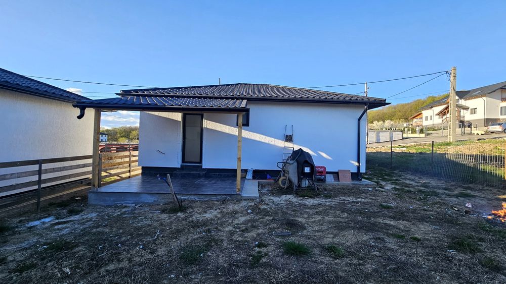 Casă nouă la 3 km de Mioveni