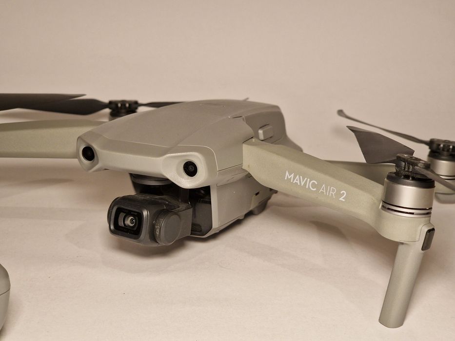 DJI Mavic Air 2 Fly More Combo