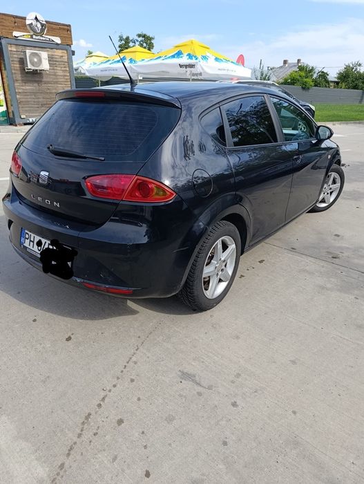 SEAT Leon 2010 — imagine 3
