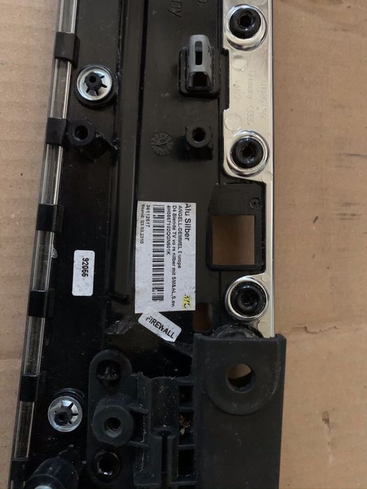 Лайсна за врата за Audi A8 Ауди А8