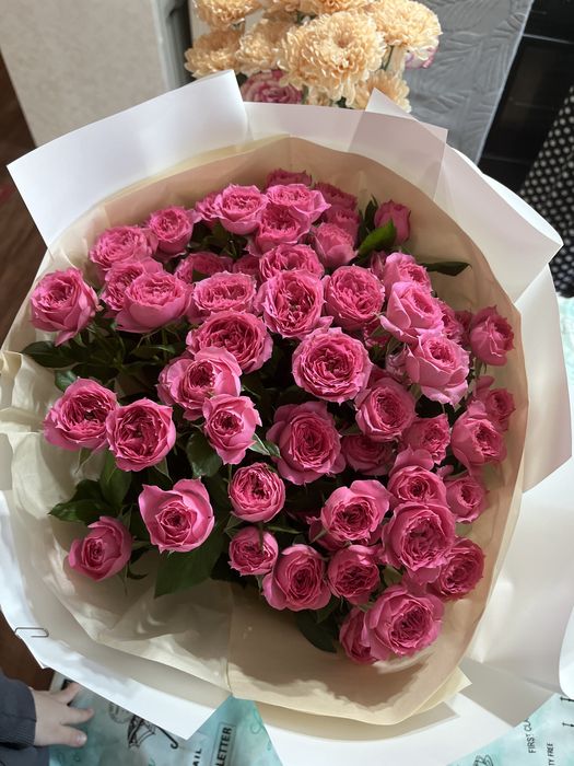 цветы кустовые розовые