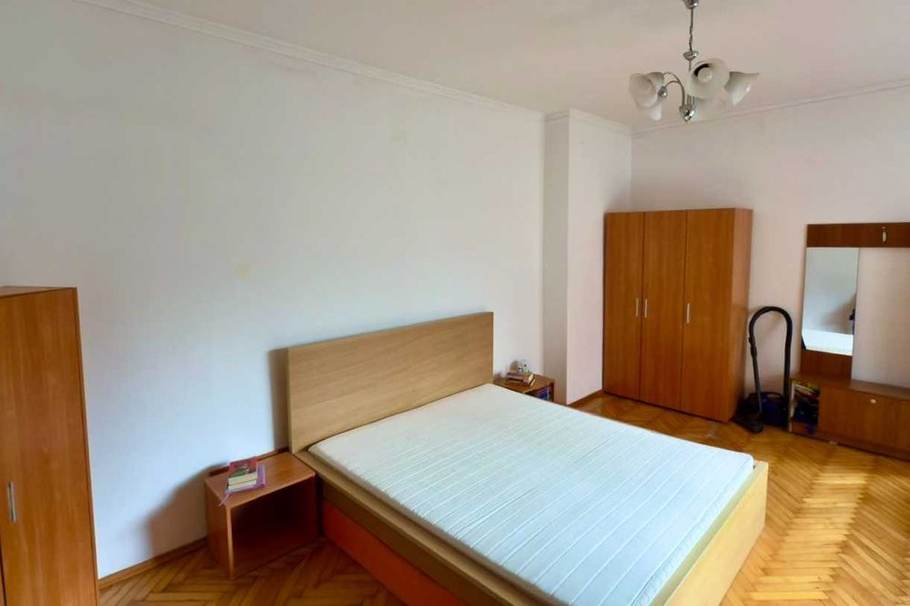 Дава се под наем Двустаен апартамент в Варна, Център - 56 кв.м за 450 € - Снимка #6