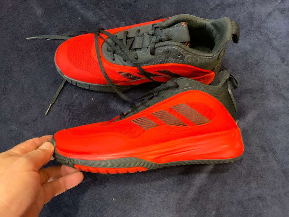 Adidas-оригинални маратонки 42 номер
