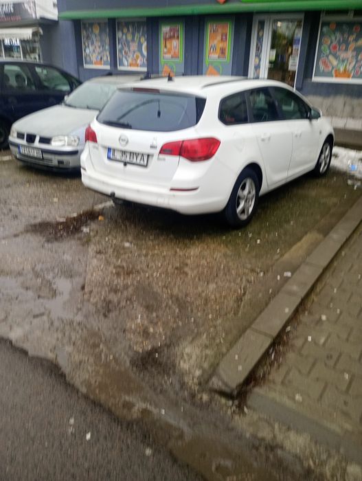 Vind Astra j 2012. Dizel inpecabila