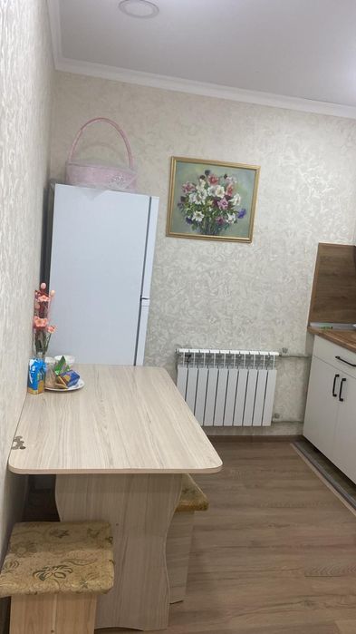 2 комнатная квартира в 11 мкр