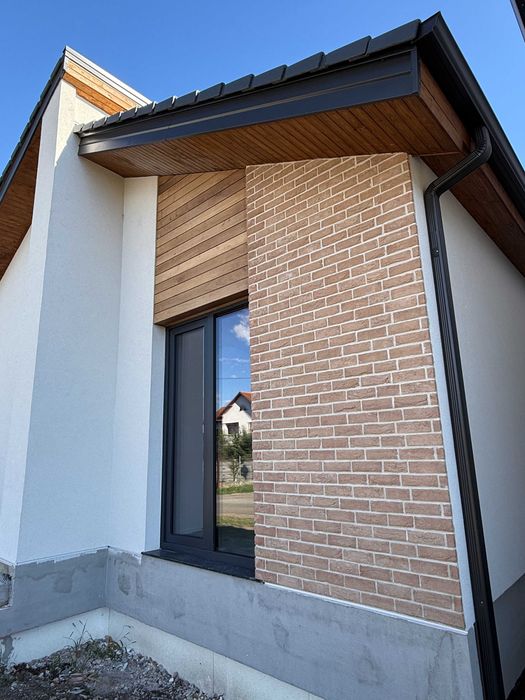 Casă cu arhitectura moderna deosebita cu teren generos in Alba Iulia