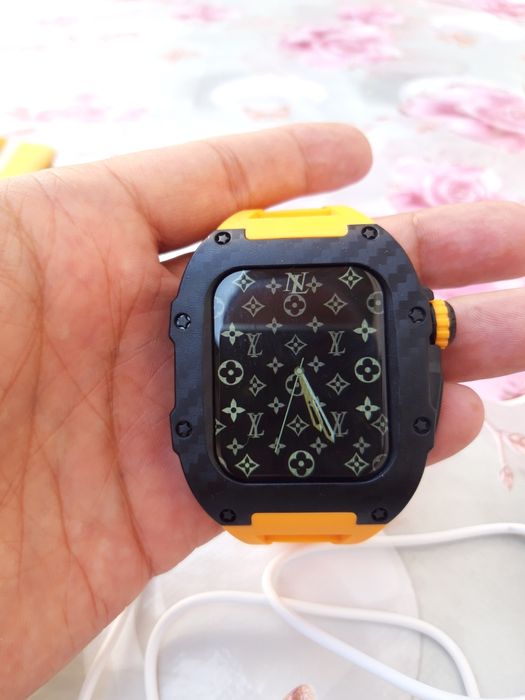 Smart watch в хорошем состоянии