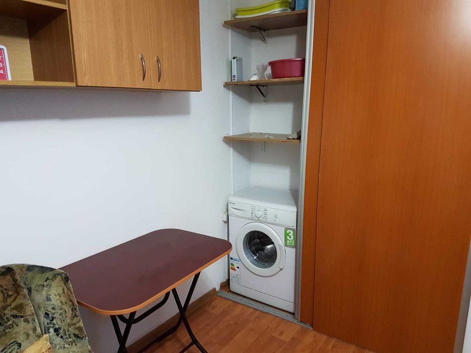 garsoniera zona cet parter se poate face balcon
