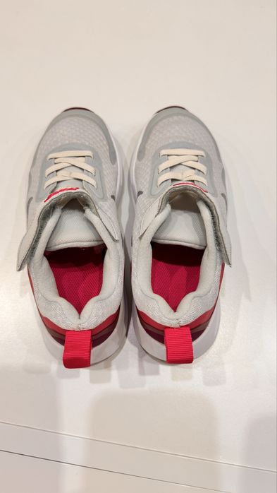 Кроссовки Nike на девочку размер 31,5