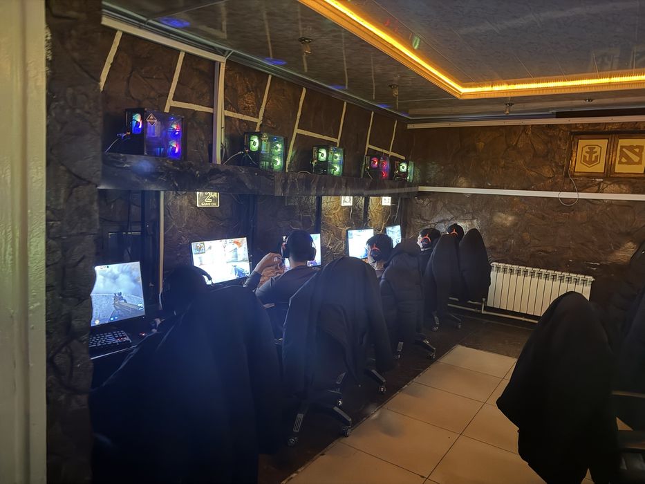 Продам 5 комплектов игровых компьтеров