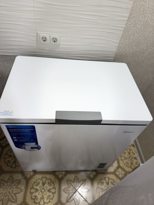 Морозильник Midea 198 л. Продам