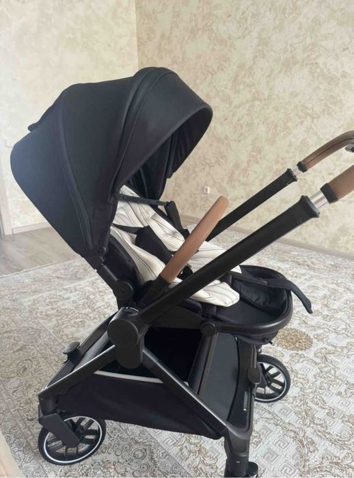 Продам коляску Happy Baby