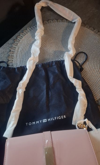 Geantă Tommy Hilfiger Crosbody