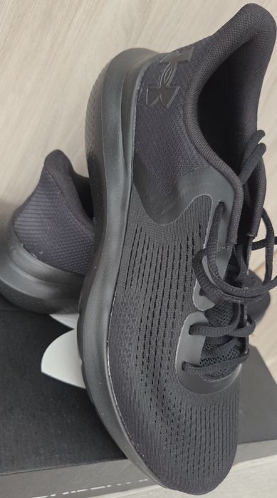 Adidasi UNDER ARMOR barbati marimea 45