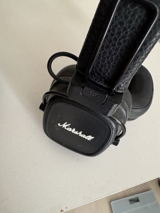 Наушники Marshall lV
